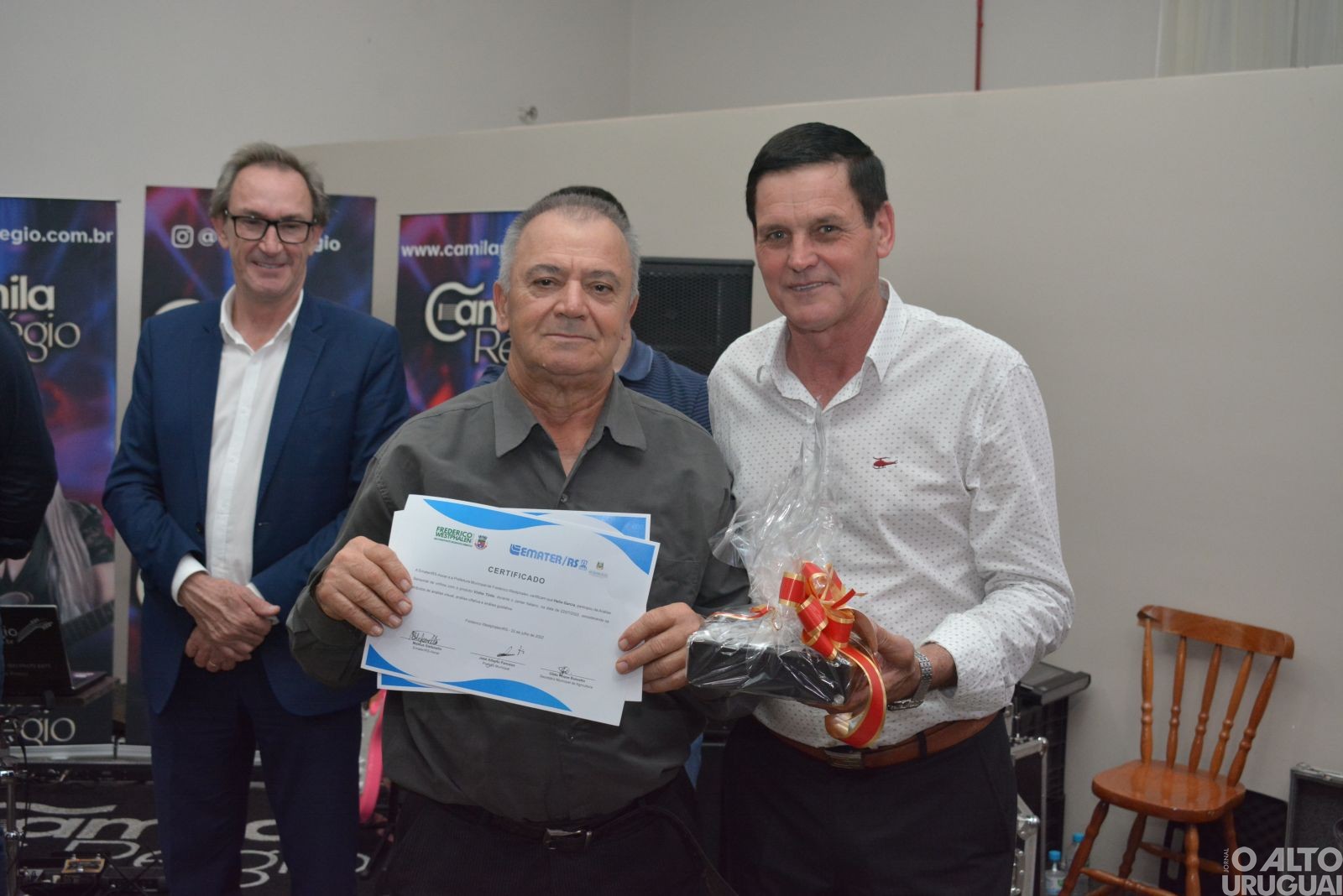 Jantar Italiano com análise sensorial de vinhos é realizado em FW