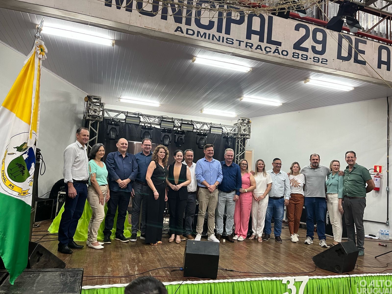 Pinhal celebra 37 anos com inaugurações e investimentos em diversas áreas