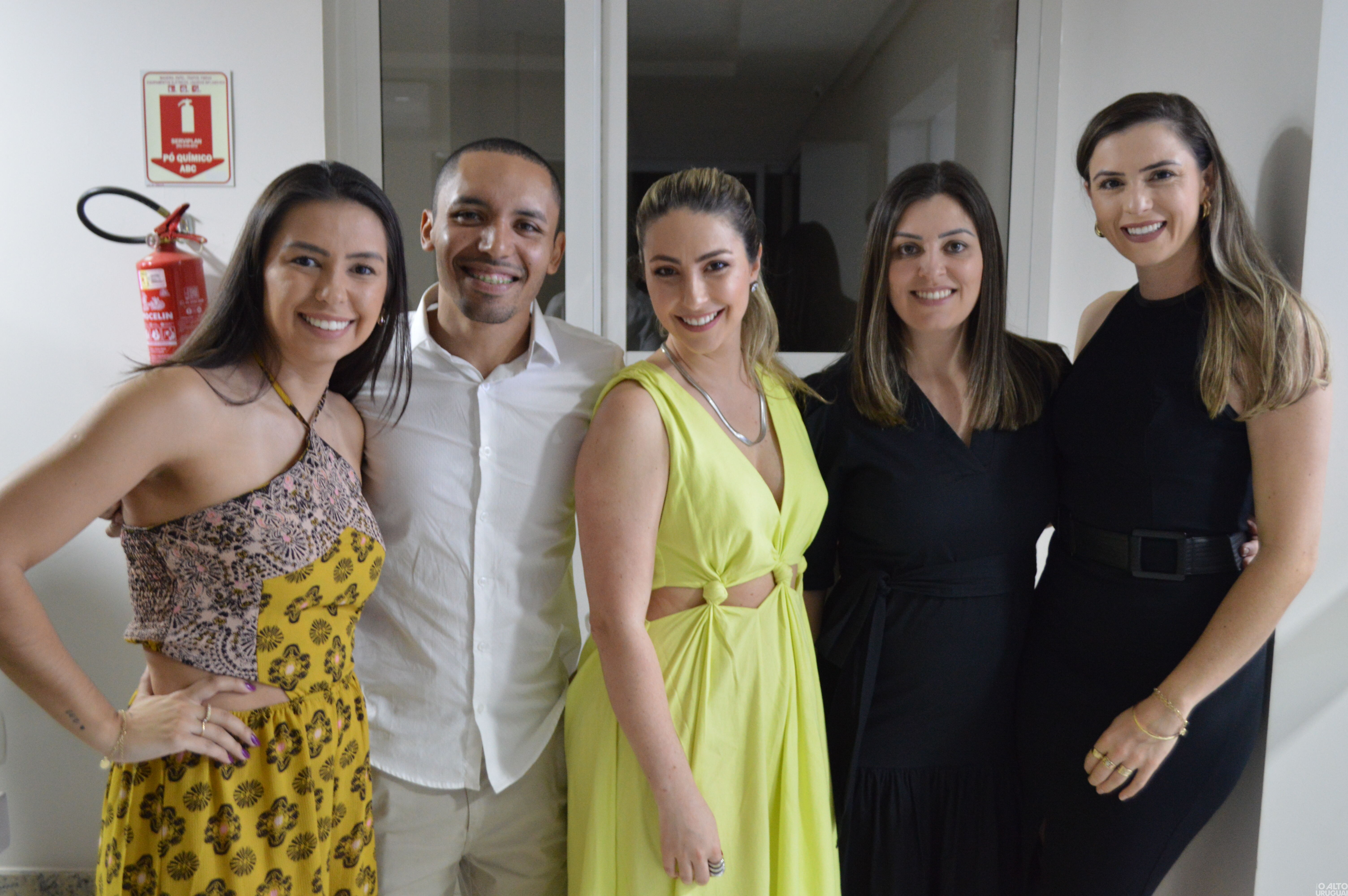 Com cerca de 400 alunos a KNN forma suas primeiras turmas de inglês em FW