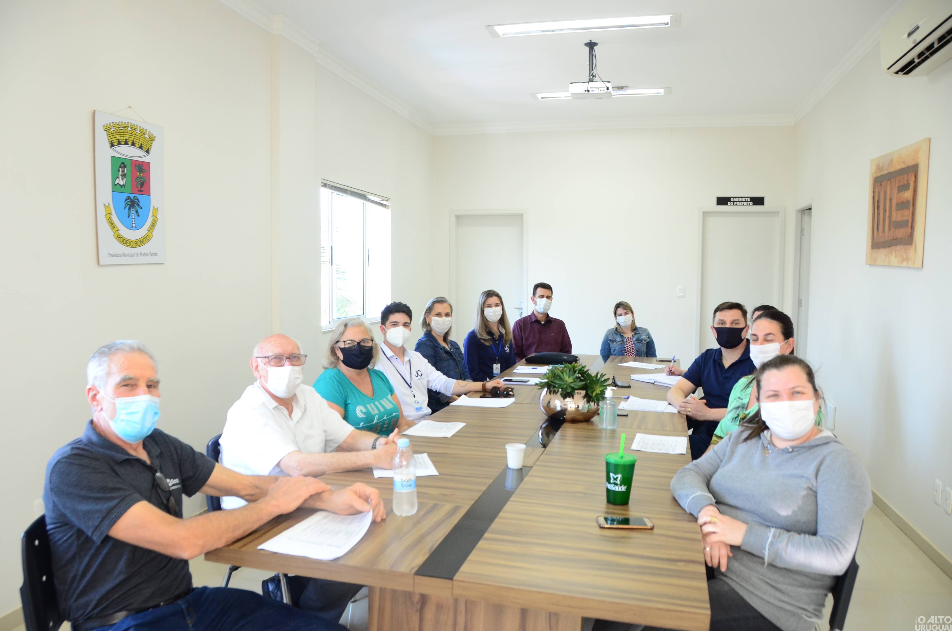 Plano Municipal de Saúde 2022-2025 é discutido em Rodeio Bonito