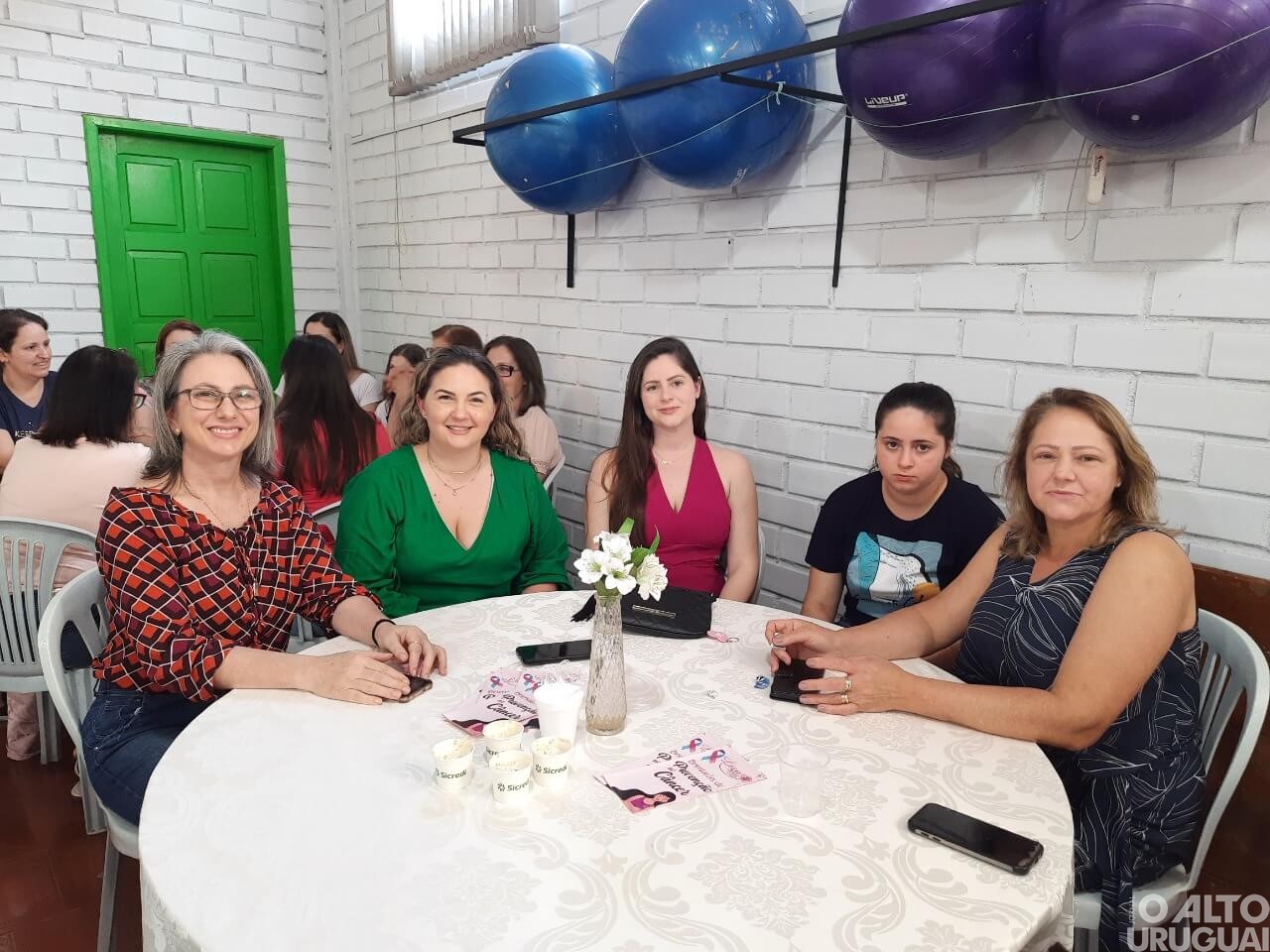 Chá da Liga reúne mulheres em Rodeio Bonito