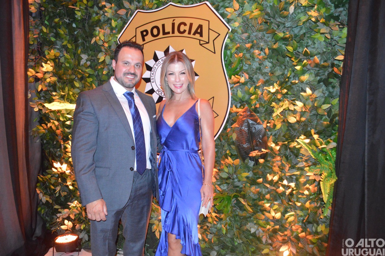 Baile Golden Night da 14ª DRPI homenageia parceiros da Polícia Civil na região
