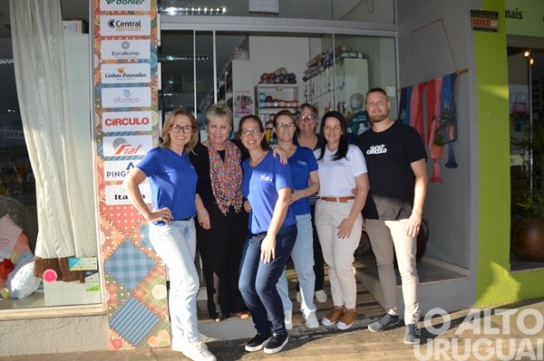 Tricolã promove workshop de tricô e crochê em FW