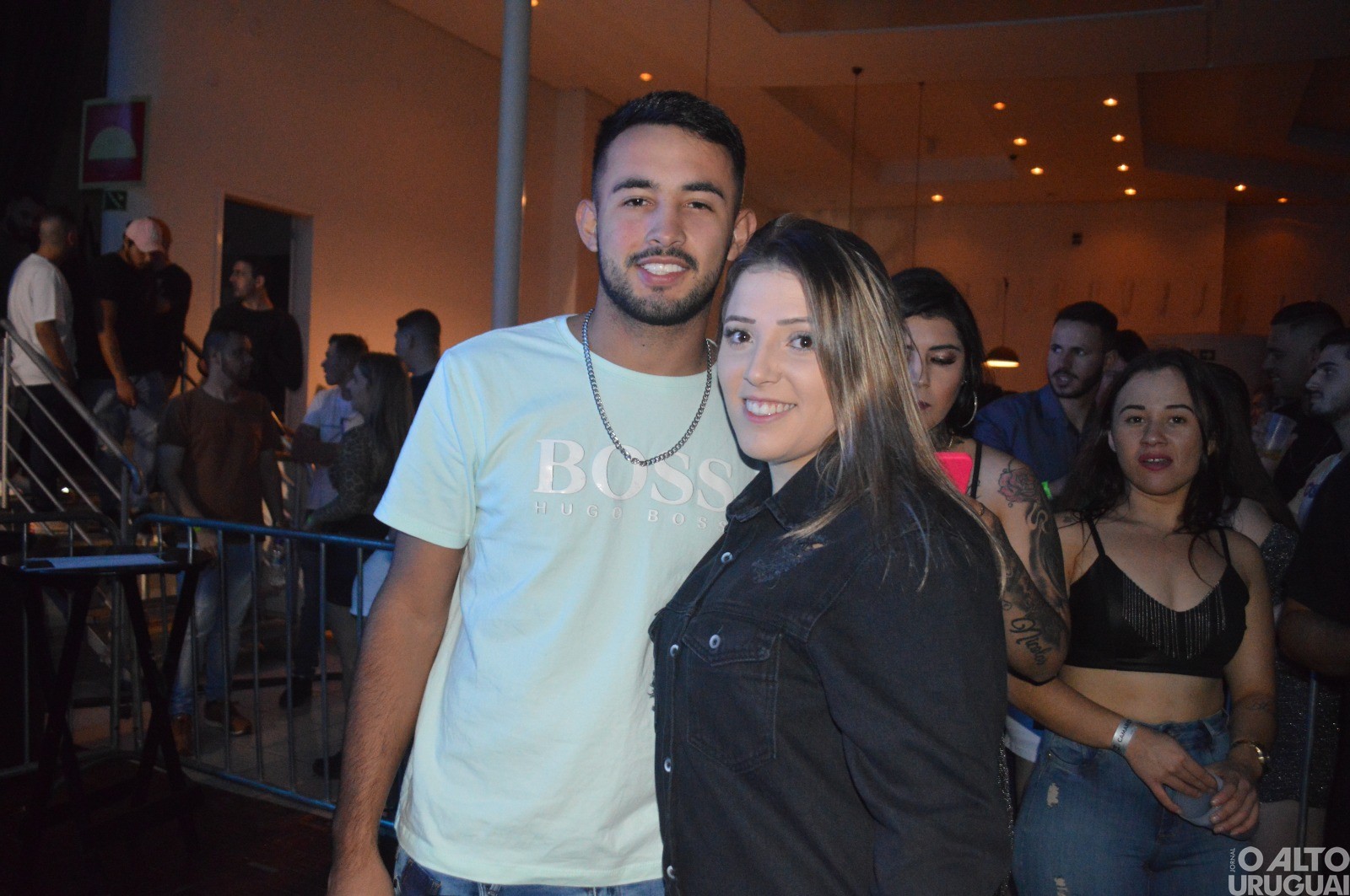 Sertanejo Luan Pereira reúne grande público em show em FW