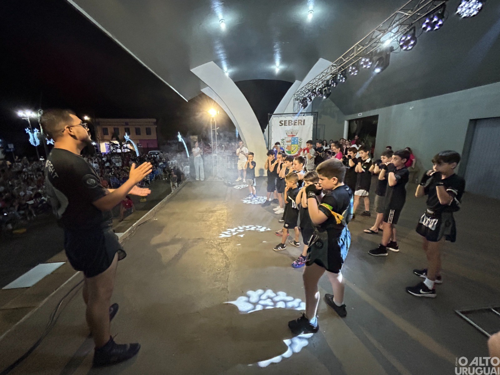 Escolas Estaduais e Academia Ven encantam público em Seberi