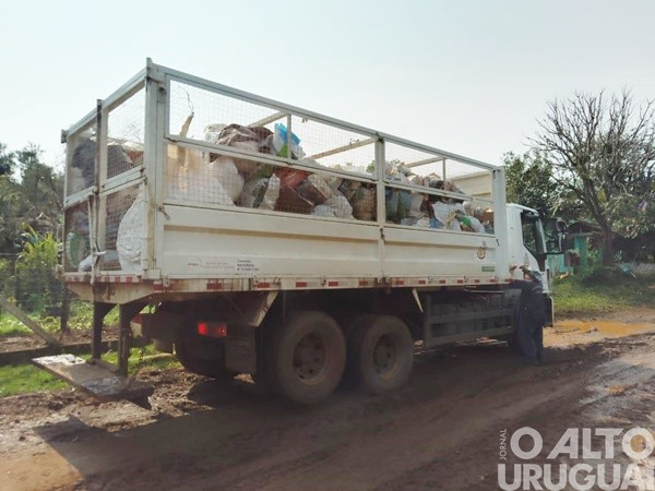 Prefeitura de Seberi realiza roteiro de recolhimento de lixo no interior