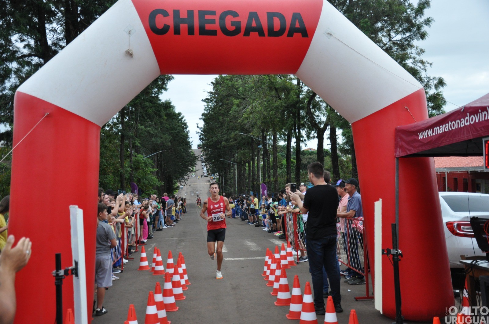 Mais de 400 atletas participam da Rústica Interestadual de Alpestre