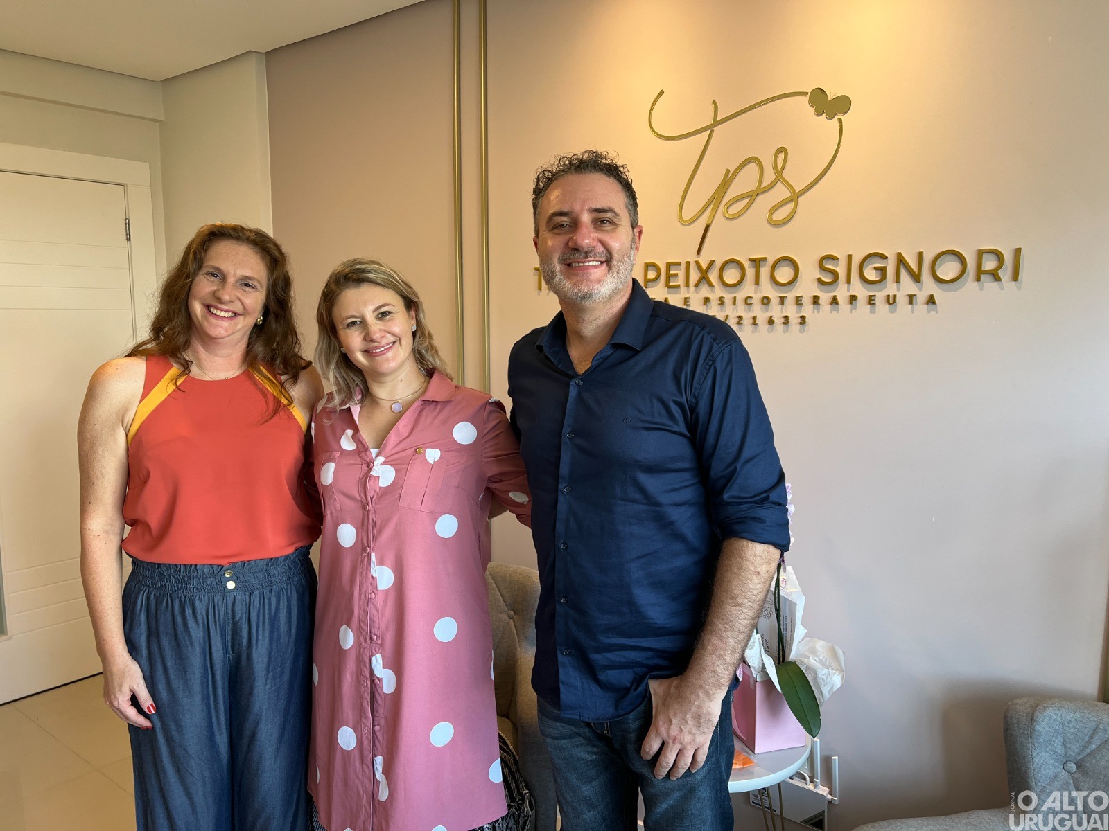 Tatieli Peixoto Signori reinaugura consultório em FW