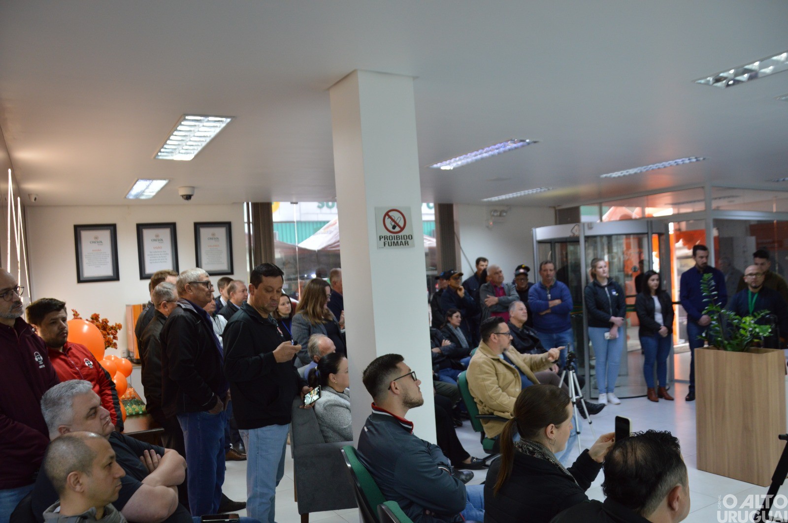 Cresol Raiz realiza Café da Manhã com a Imprensa