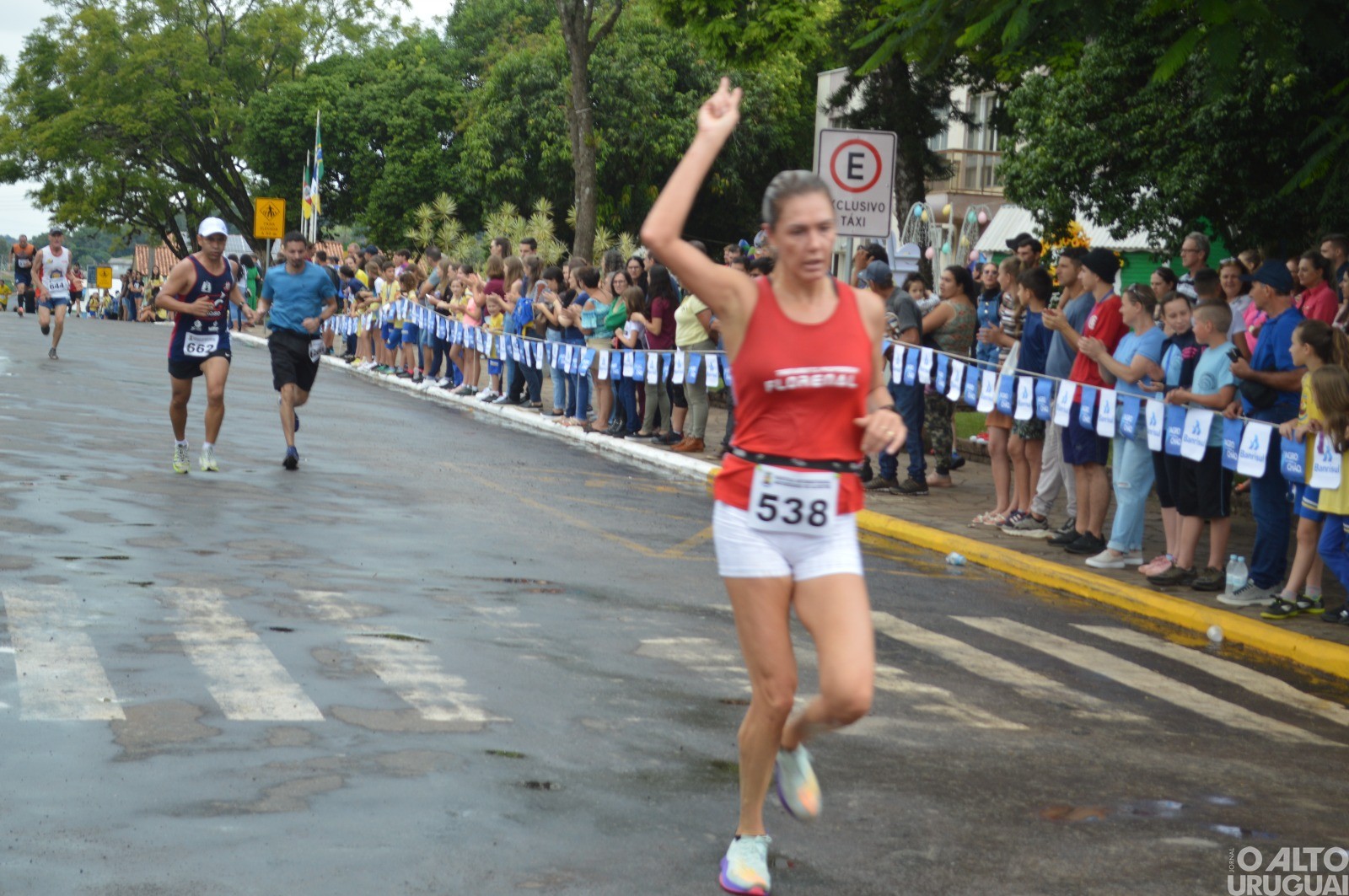Rústica Interestadual reúne centenas de atletas em Alpestre