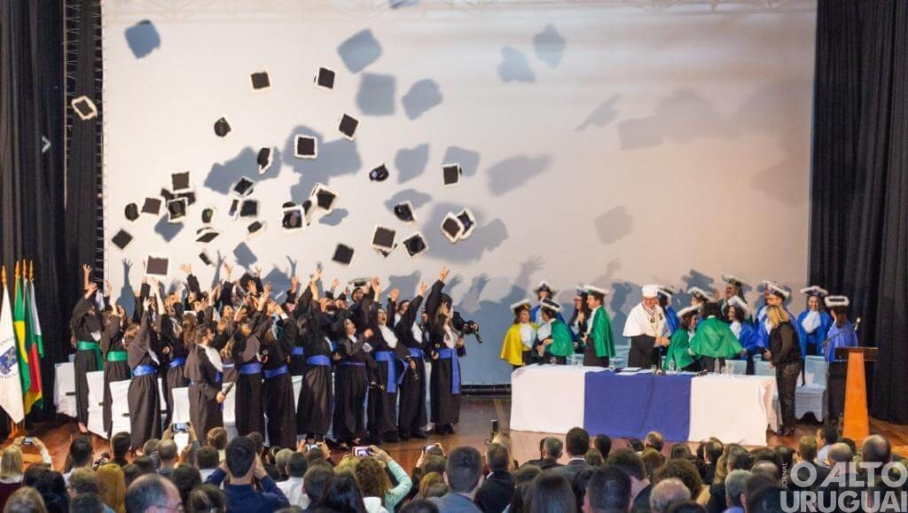 UFSM retomará realização de formaturas presenciais em dezembro