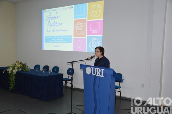 Frederico Westphalen debate excelência e avaliação no ensino público