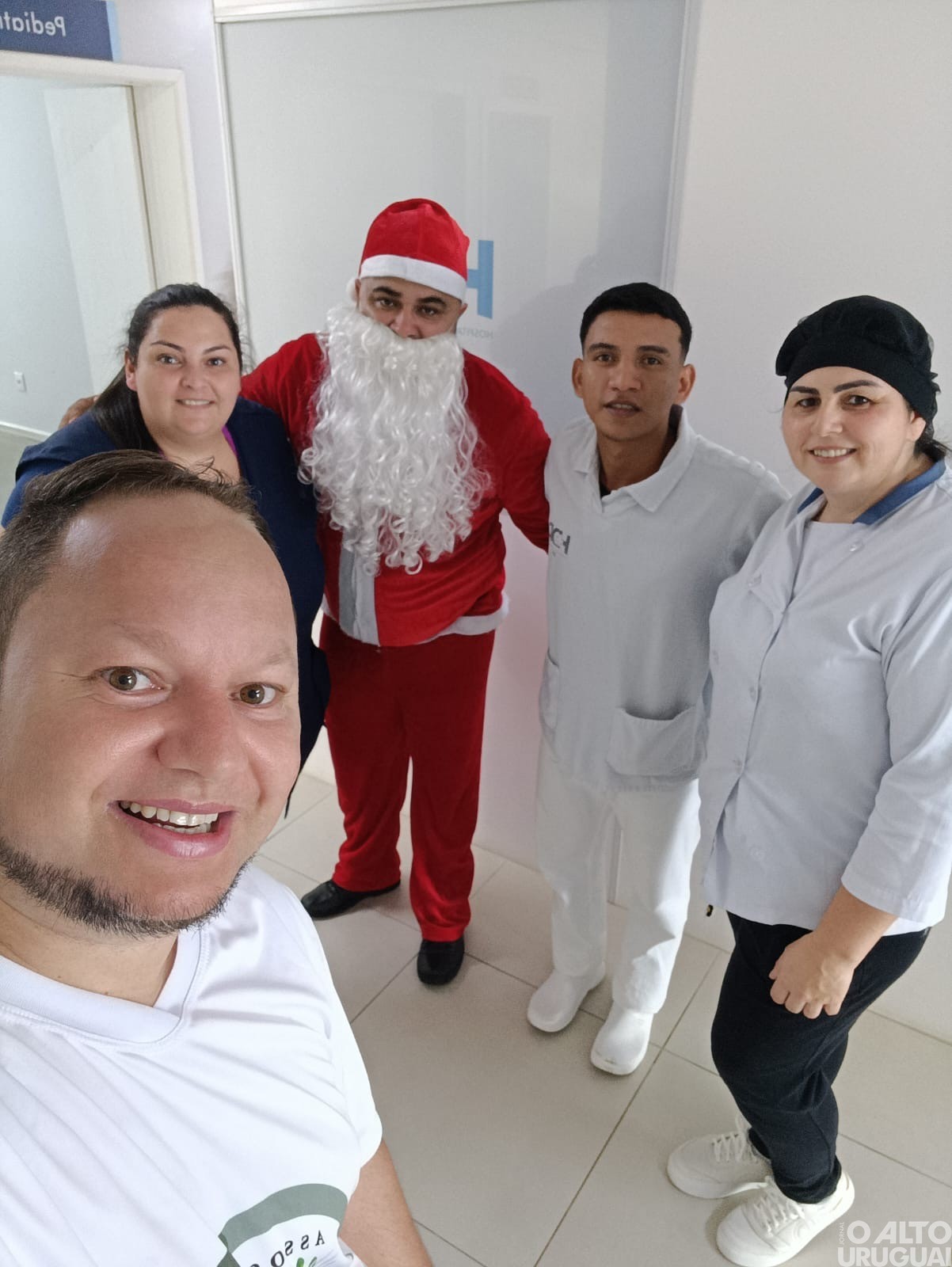 Natal Solidário da AUNP-RS leva alegria a crianças internadas em Frederico Westphalen e Seberi
