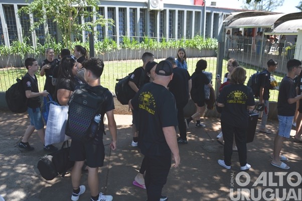 Bandas da Escola Cardeal Roncalli conquistam cinco títulos de campeãs e três de vice-campeãs em SC