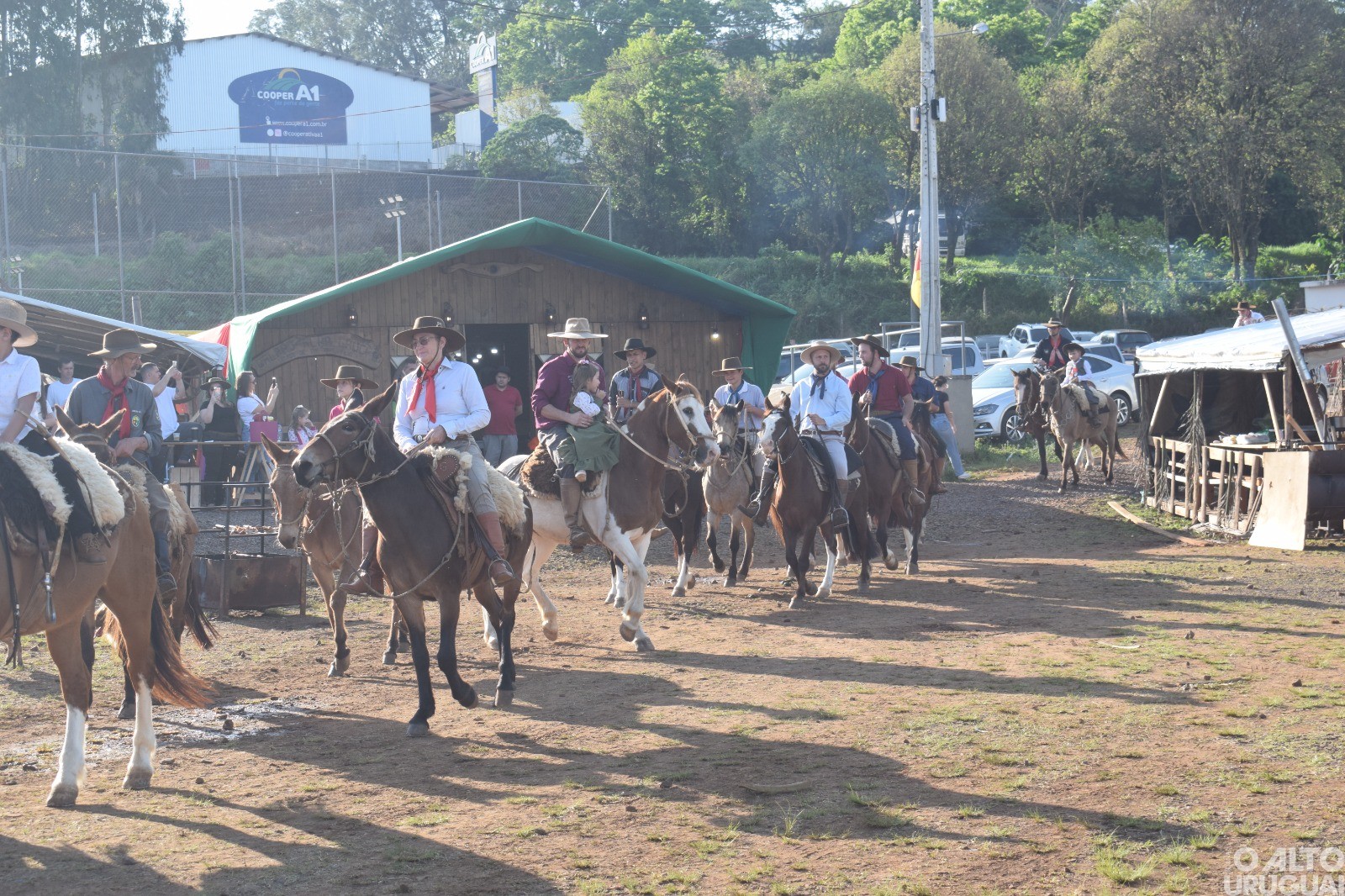 Desfile Farroupilha é realizado em FW