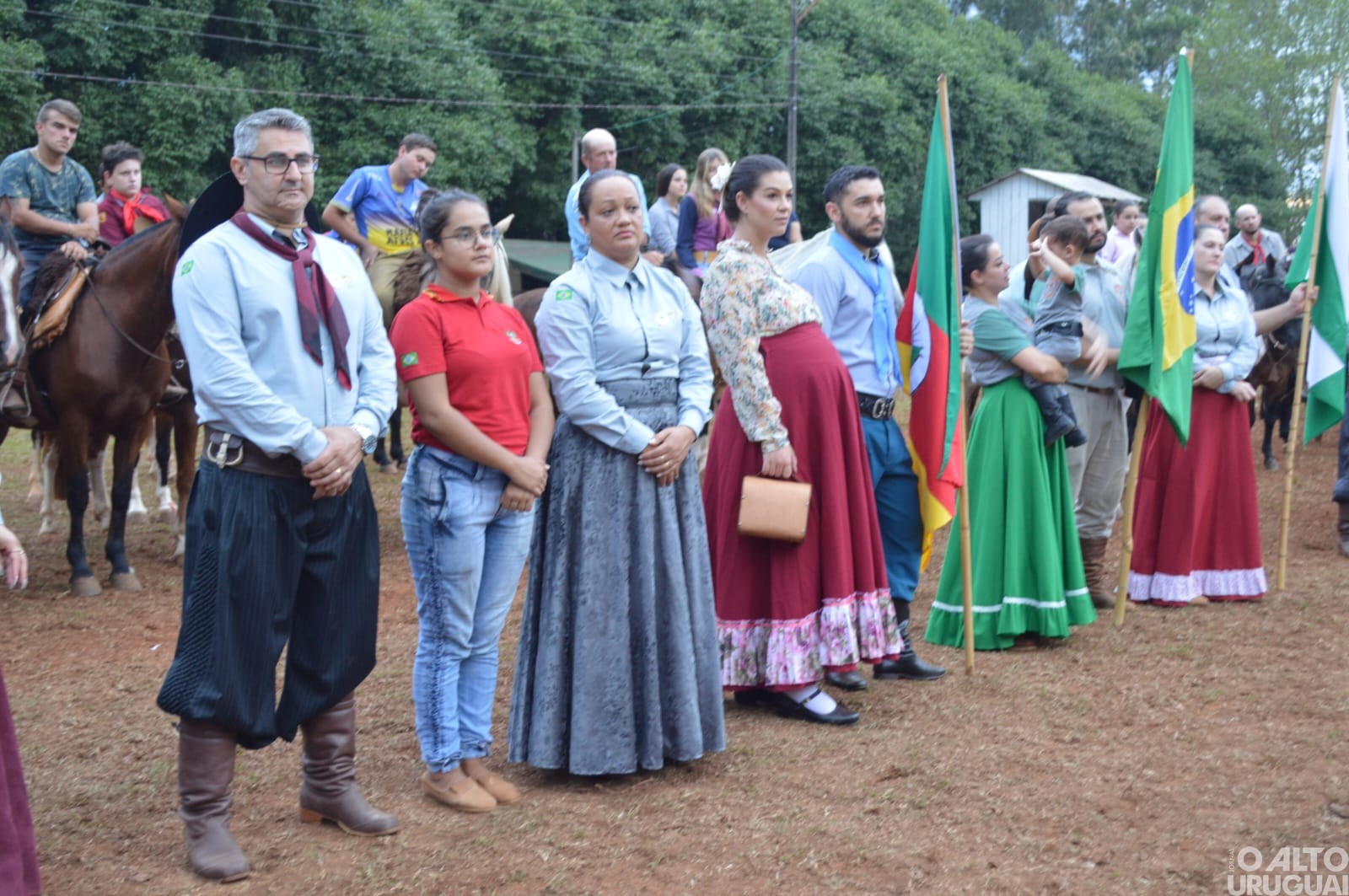 Oração da Ave Maria também marca segundo dia do Rodeio Crioulo de FW