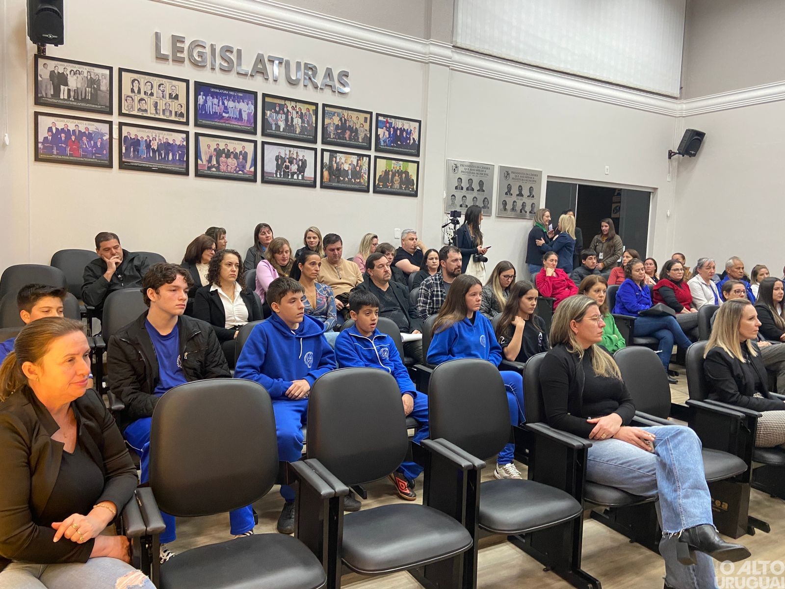 Escola Alfredo Westphalen recebe homenagem pelos seus 90 anos de história