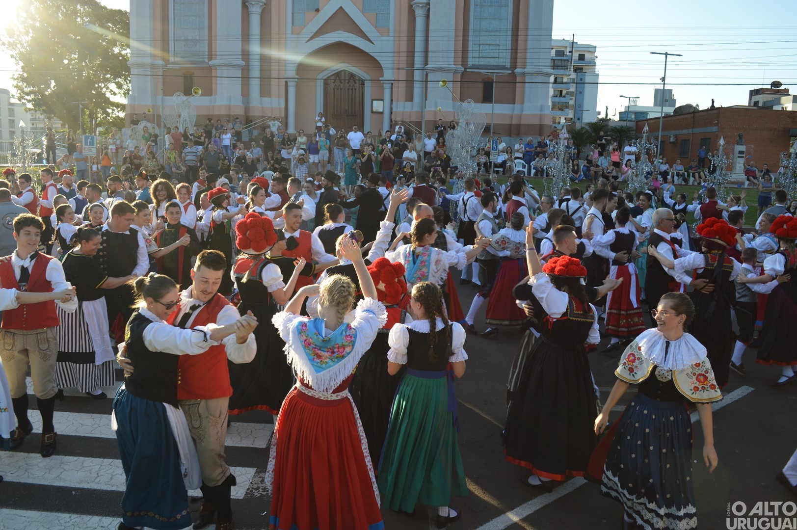 24º Encontro Regional de Grupos de Danças Folclóricas Alemãs  acontece neste sábado em FW
