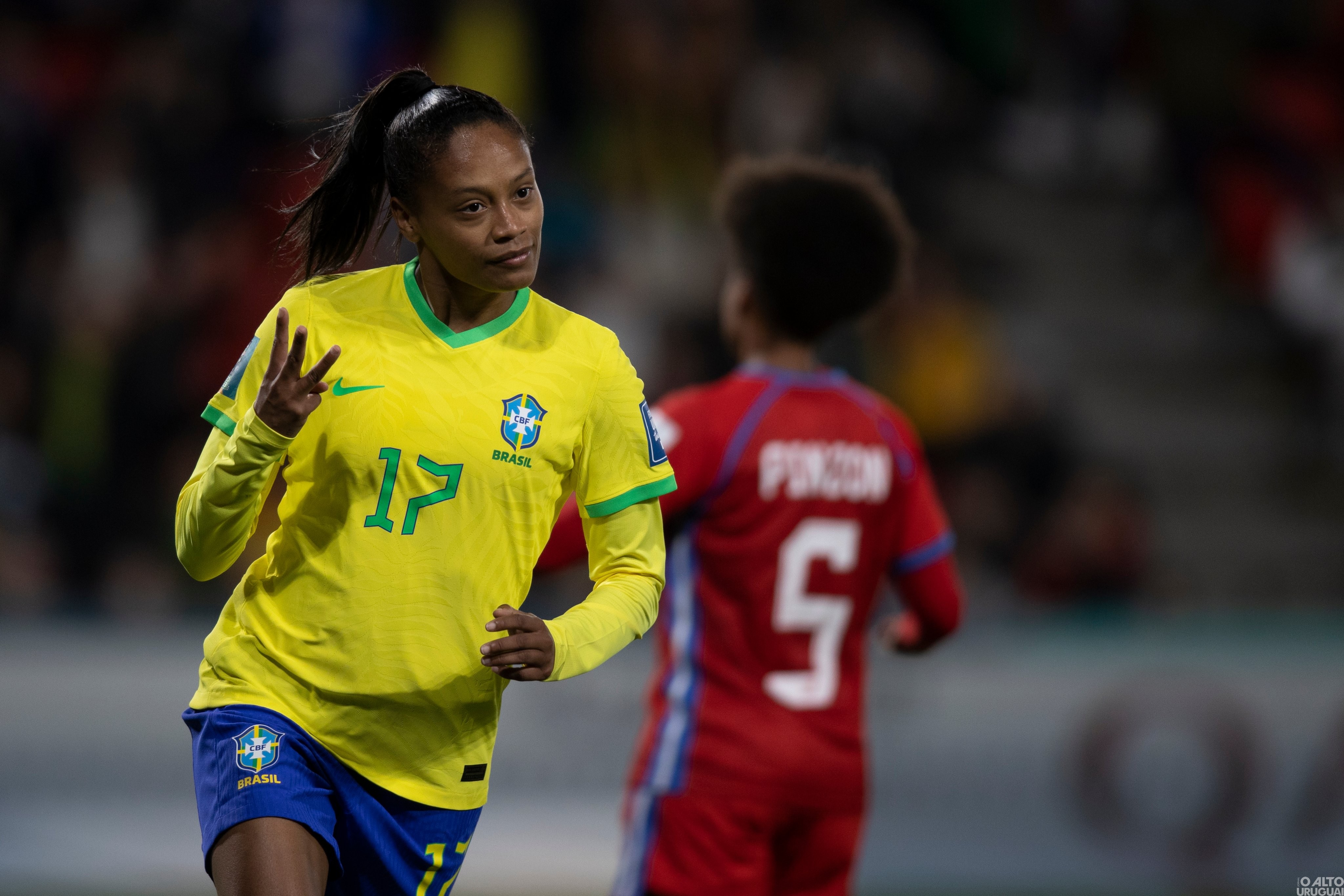 Seleção feminina goleia Panamá na estreia da Copa do Mundo