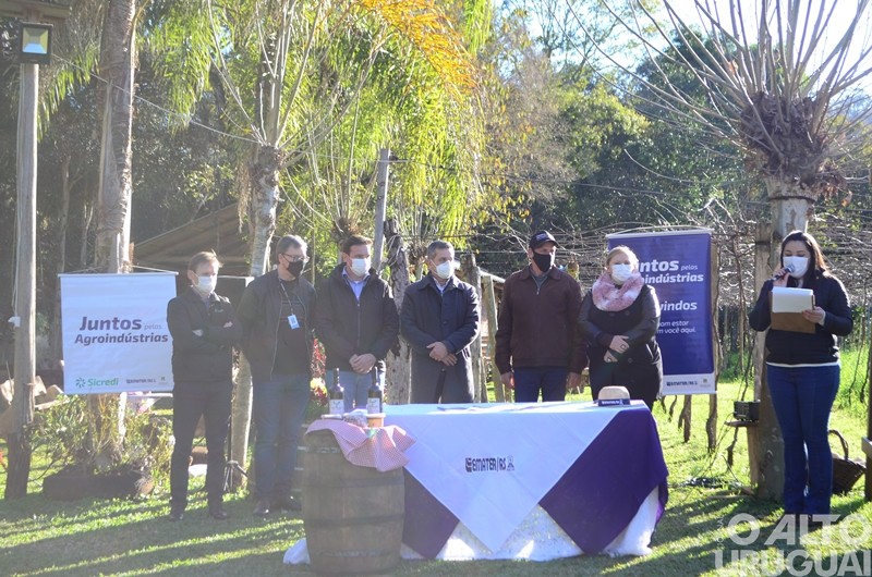 Planos de trabalho qualificarão mais de 150 agroindústrias da região