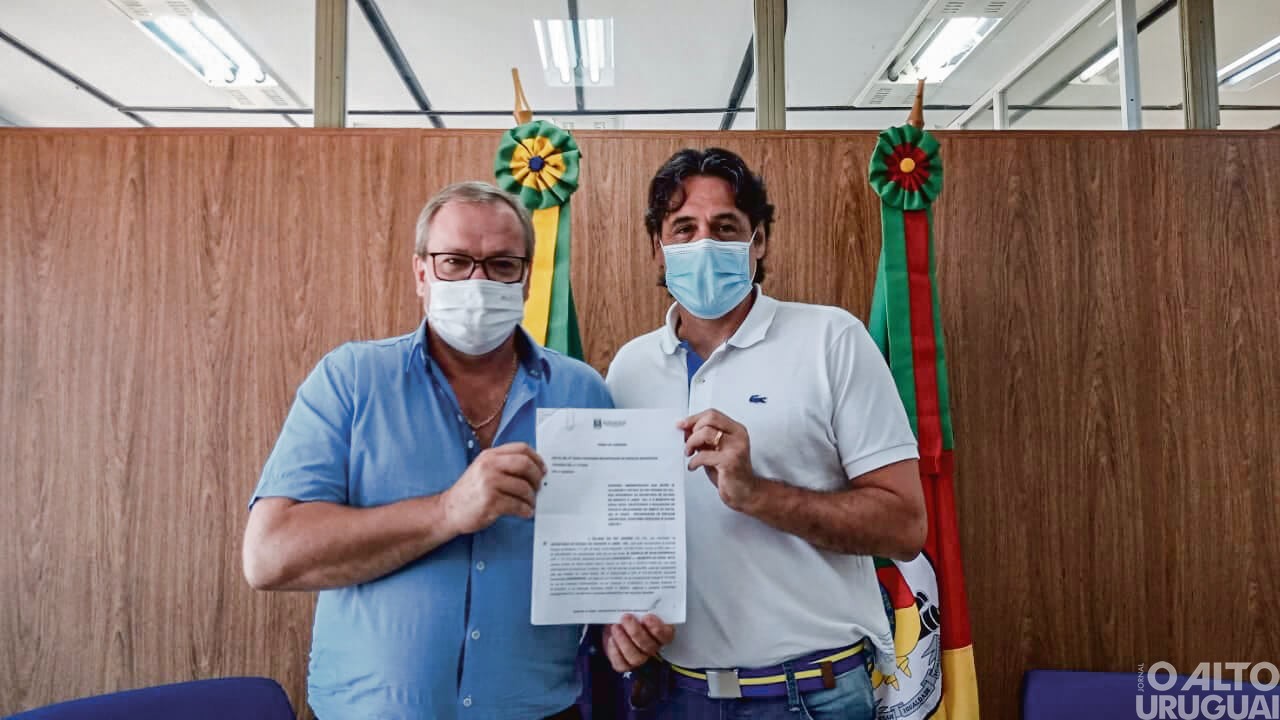 Erval Seco: convênio para construção de caminhódromo é assinado