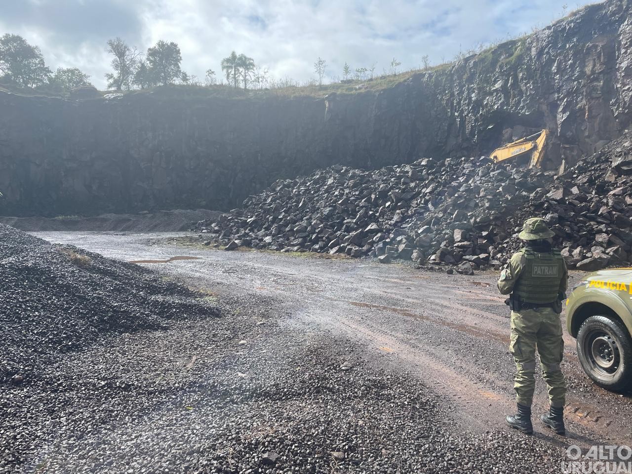 BM constata mineração irregular em Rodeio Bonito