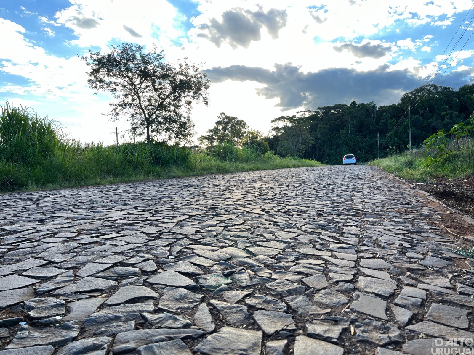 FW: avenida Santo Caeran está interrompida para obras de pavimentação