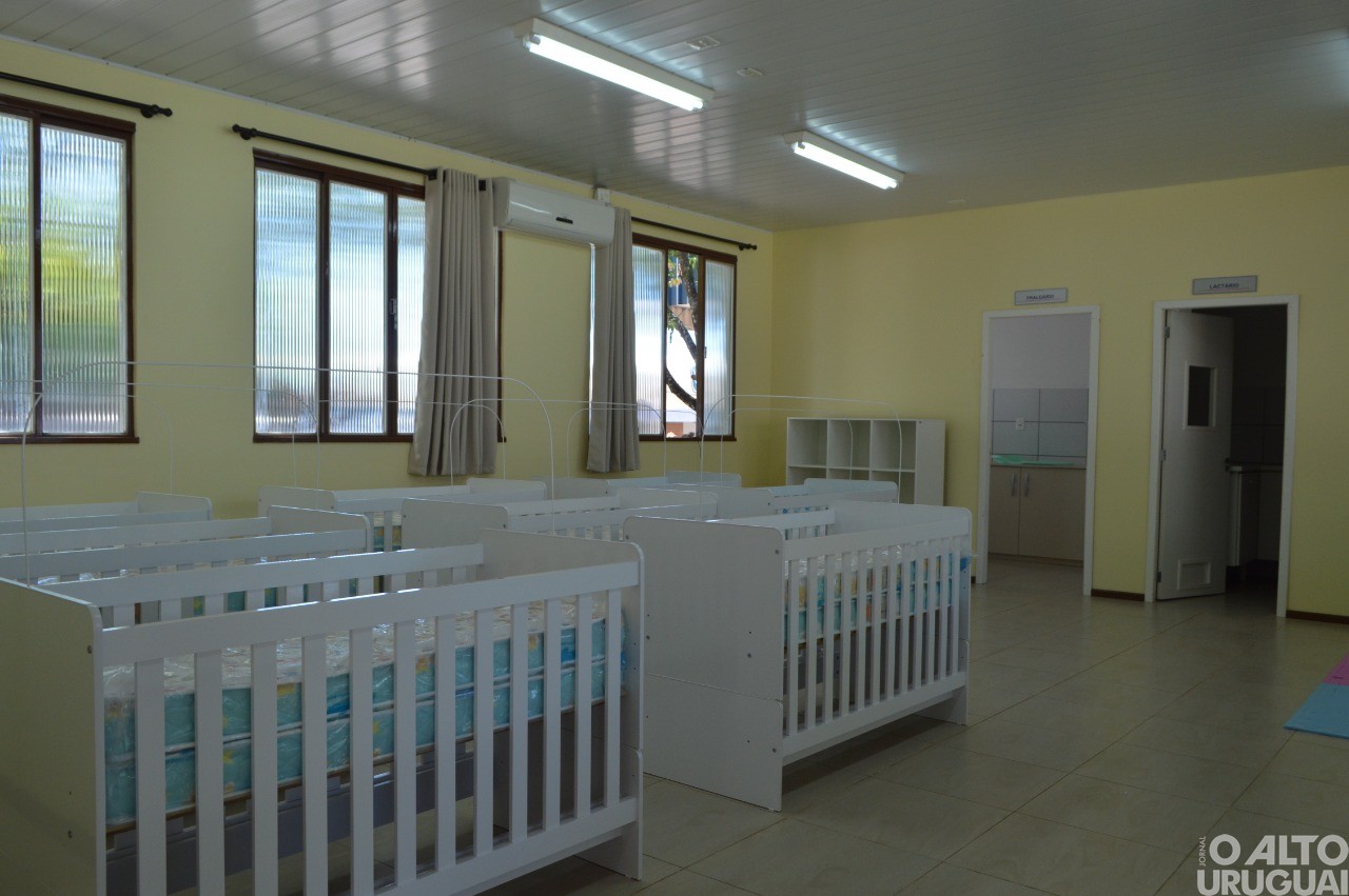 Escola Básica da URI/FW é reinaugurada