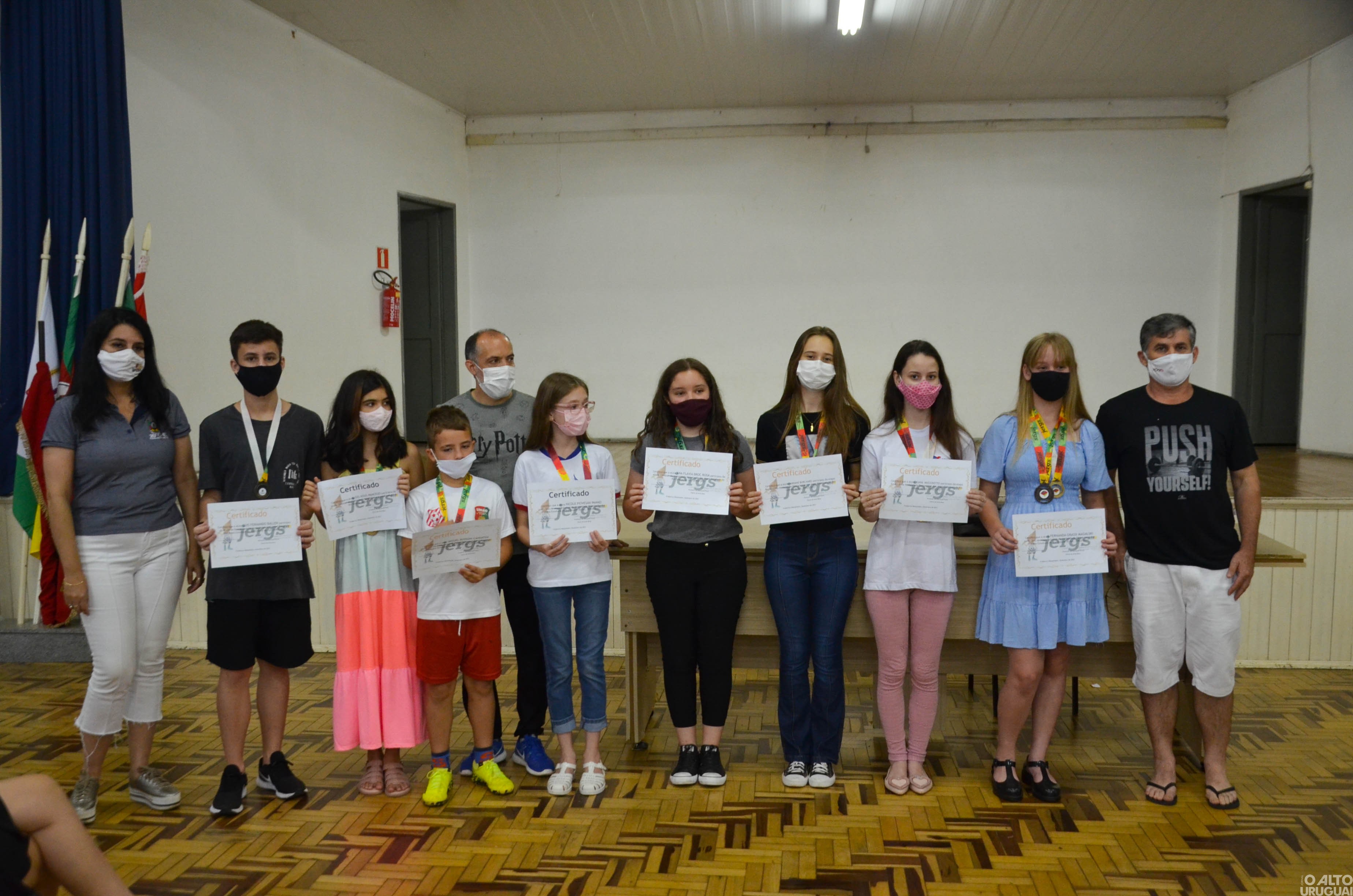 Alunos da Escola Cardeal Roncalli são destaques no Jergs