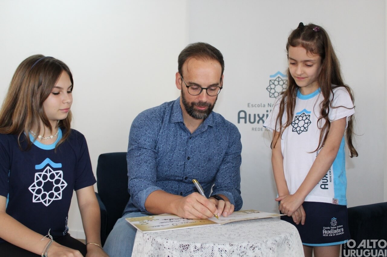 “O meu, o seu, o nosso mundo” é o novo livro de Breno Ferigollo Filho