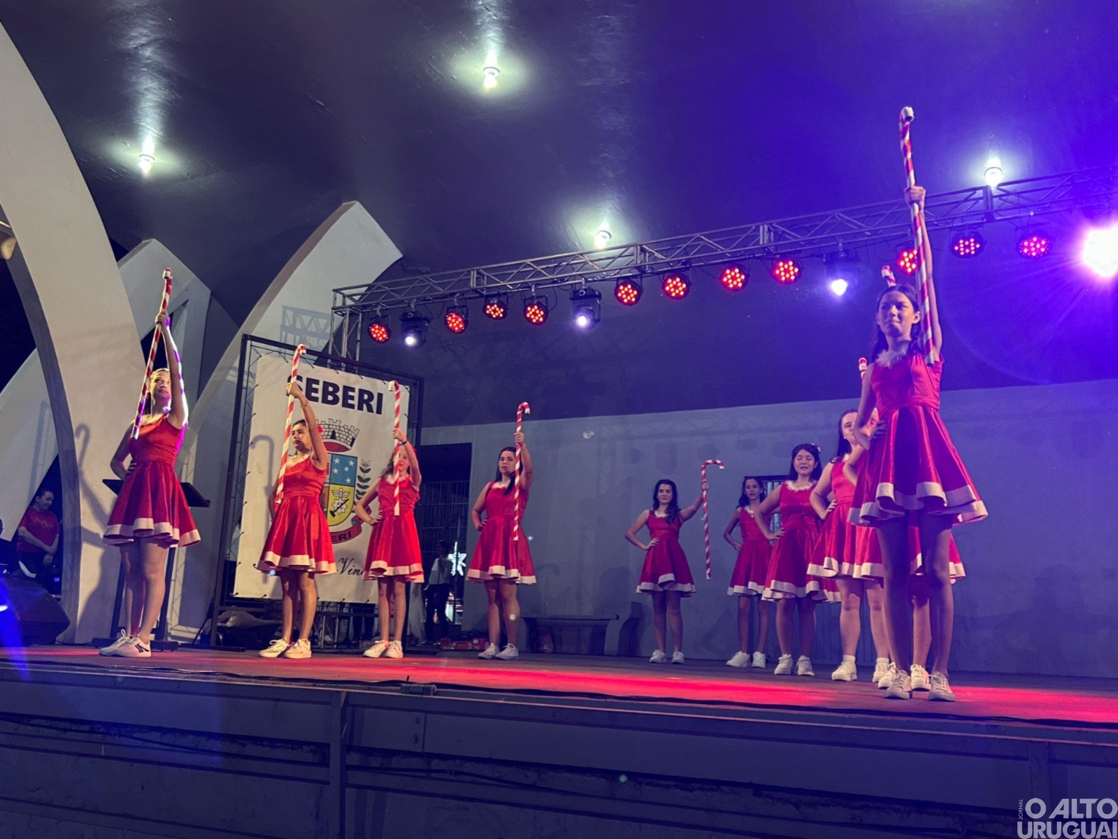 Escolas Estaduais e Academia Ven encantam público em Seberi