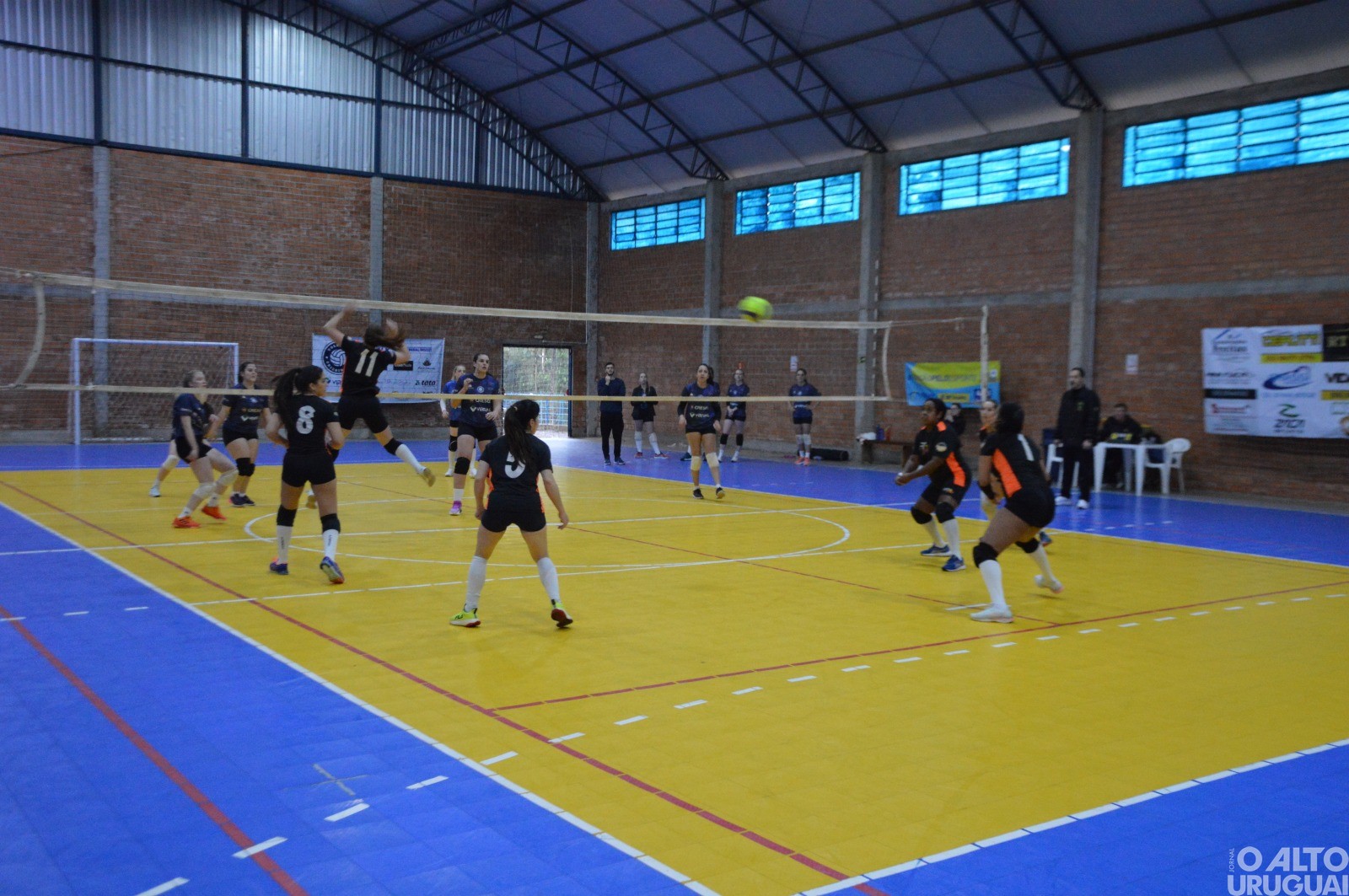 Copa Frederiquense de Vôlei é realizada na AABB-FW