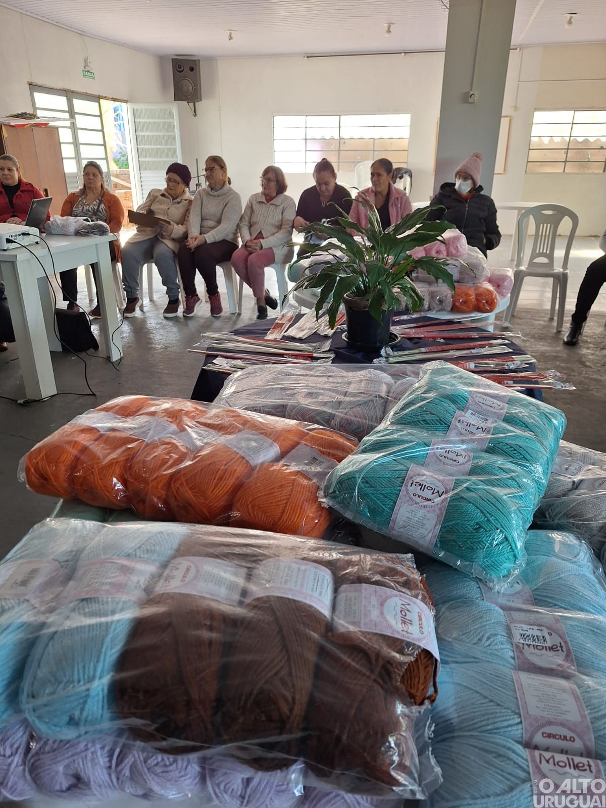 “Tricô e Crochê Solidário” mobiliza voluntárias em Cristal do Sul