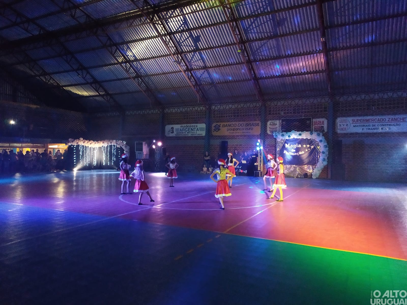 Atrações natalinas encantam comunidade de Taquaruçu do Sul