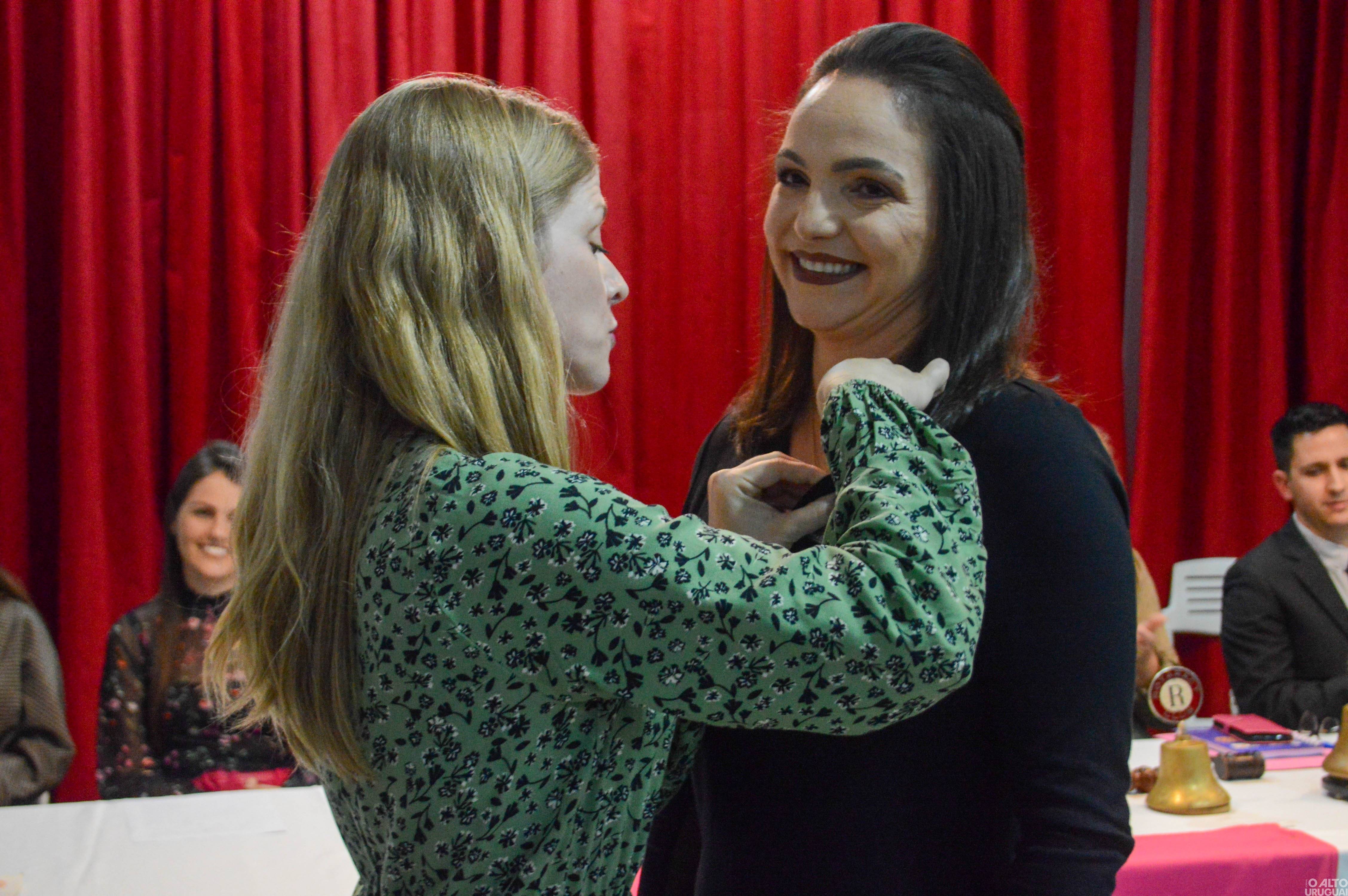 Novas diretorias dos Rotarys tomam posse em FW