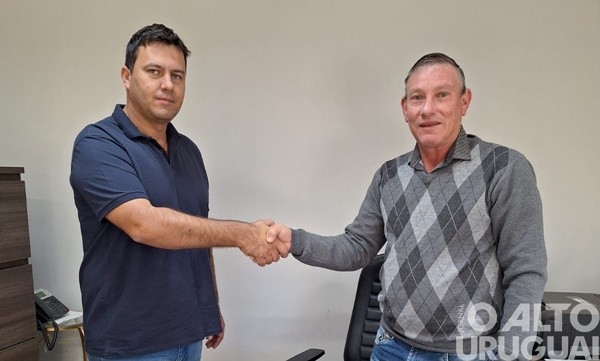 Vice-prefeito Adelar Juvelino da Silva assume Executivo de Cristal do Sul