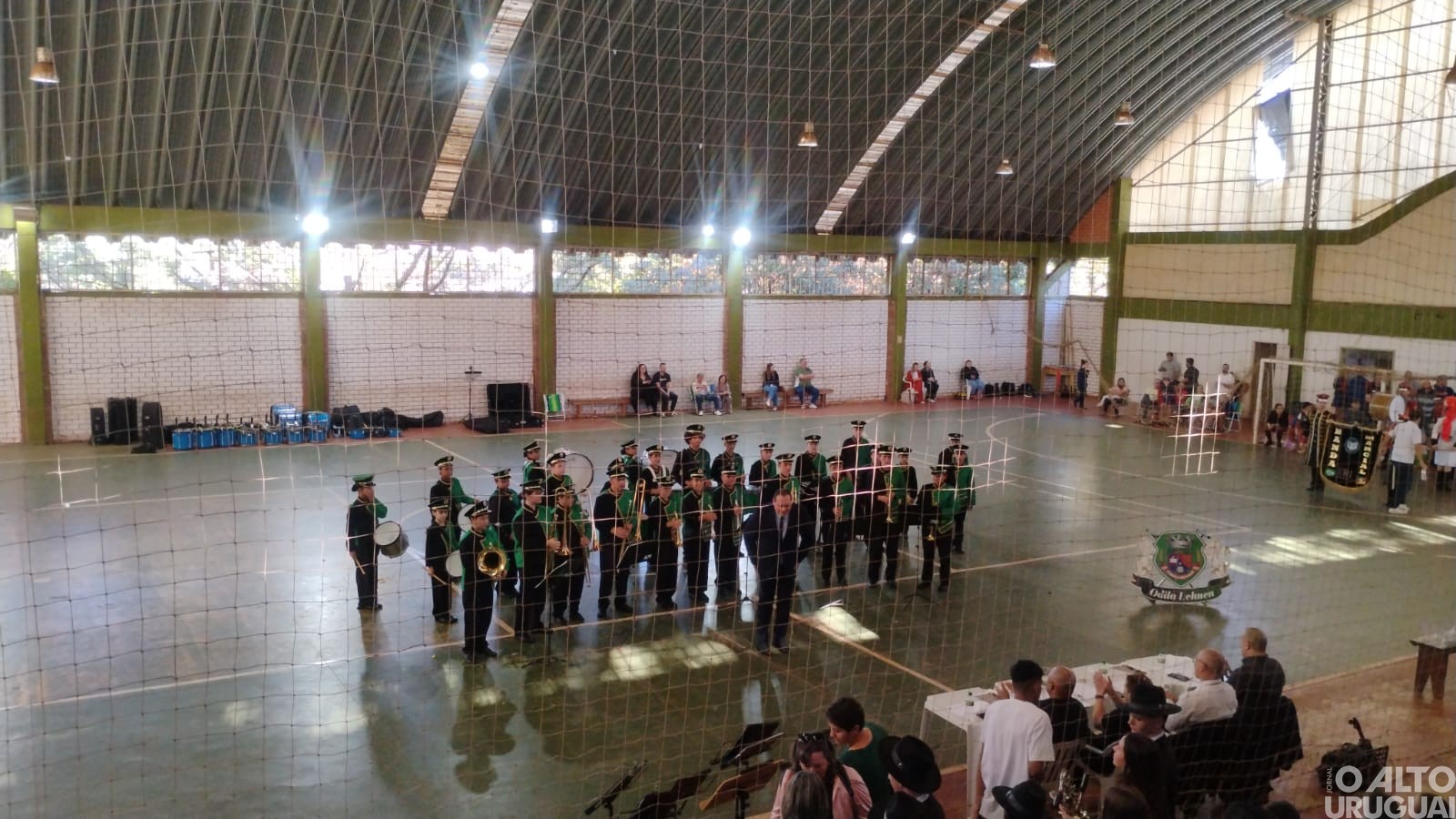 Escola Irmã Odila Lehnen se destaca em festival de bandas