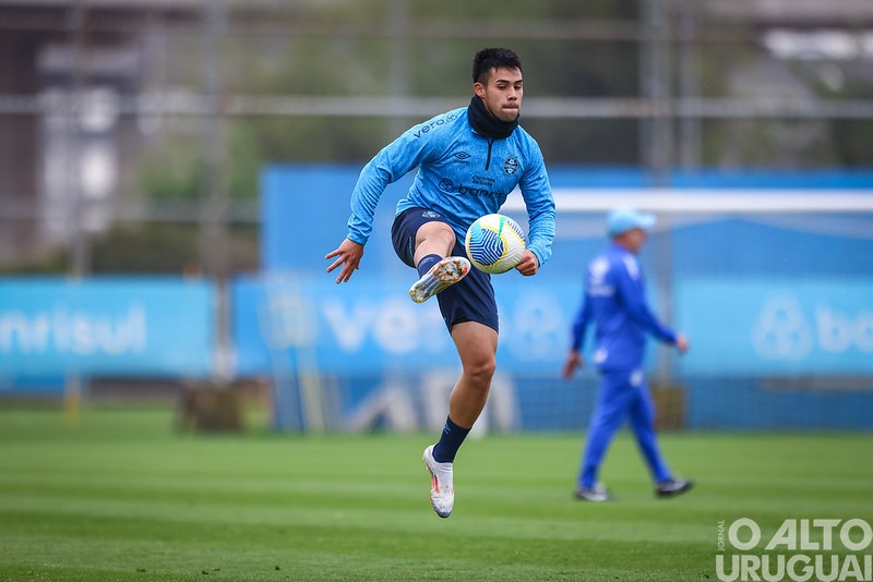 Grêmio enfrenta Atlético Mineiro na volta a Arena