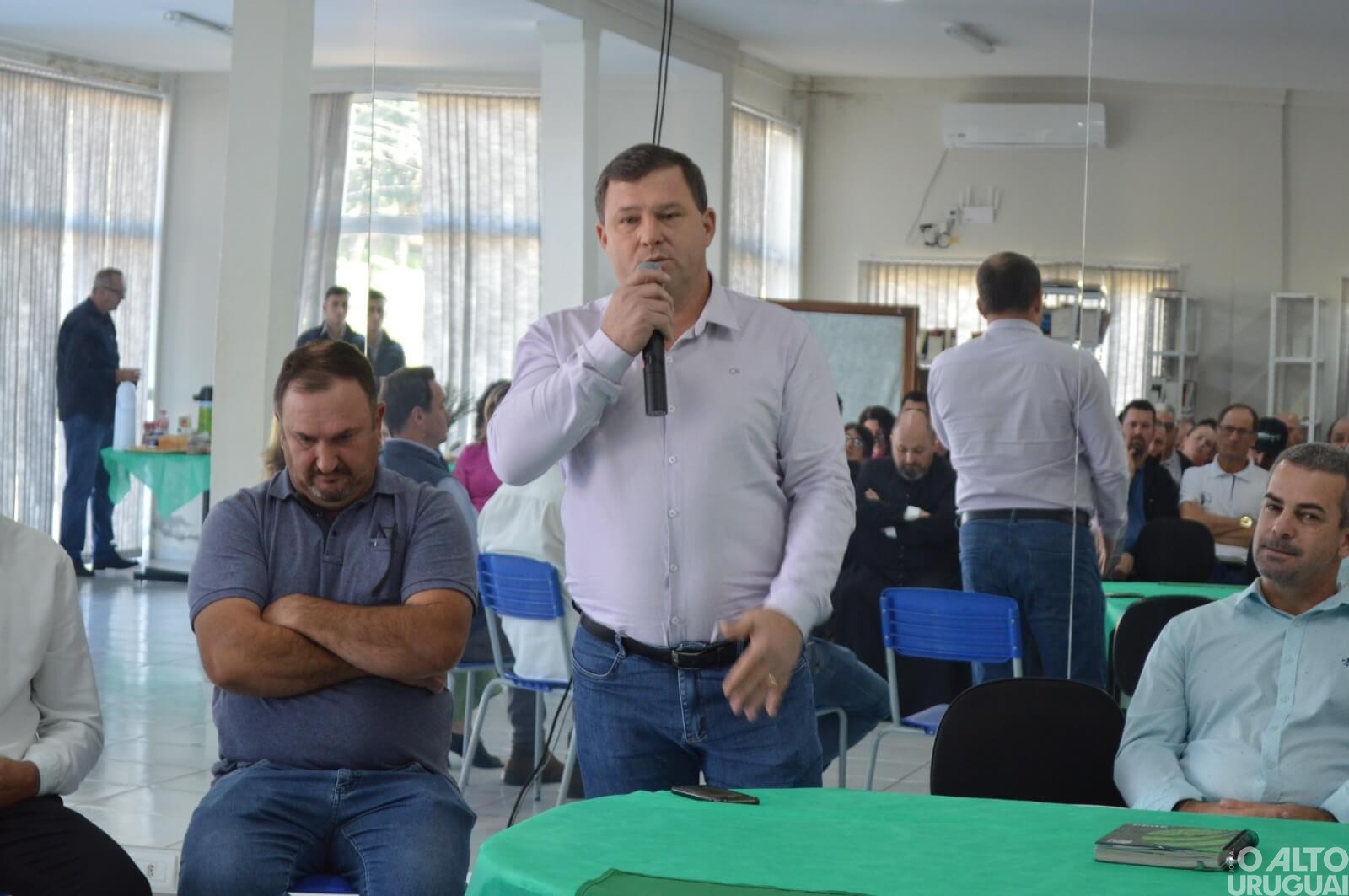 Encontro do STR e Mostra da Terneira marcam Feirão de Negócios do Sicredi em Vista Alegre