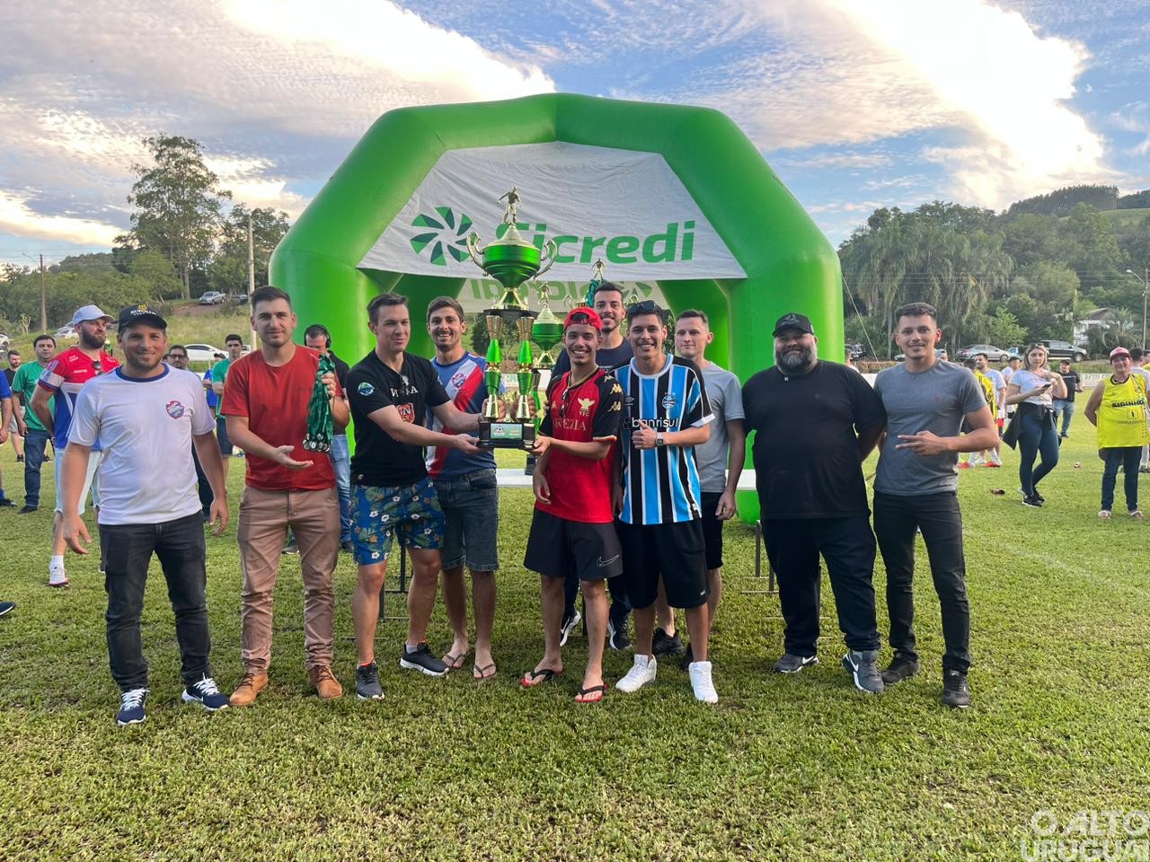 Pinhalense e União Cerrograndense são campeões da Taça Sicredi