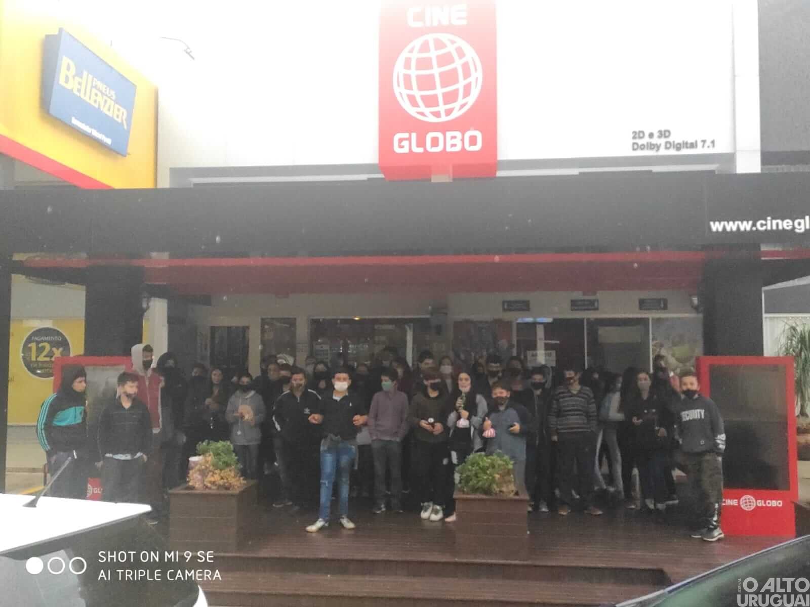 Programação homenageia estudantes de Vista Alegre