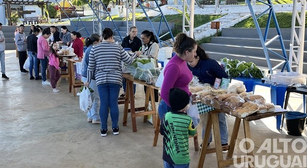 Instituído vale-feira em Novo Tiradentes