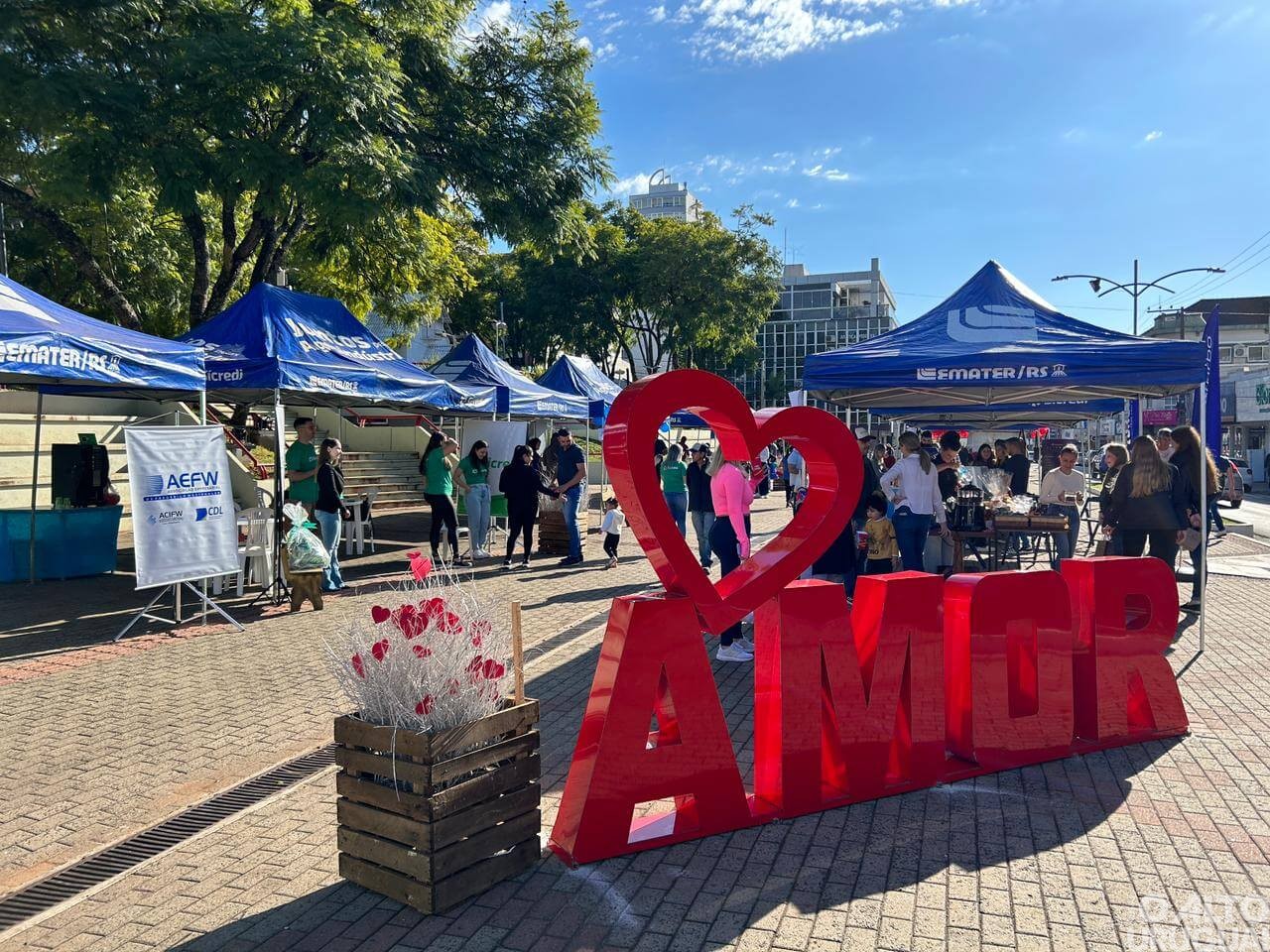Sabadão dos Negócios conta com programação especial de Dia dos Namorados