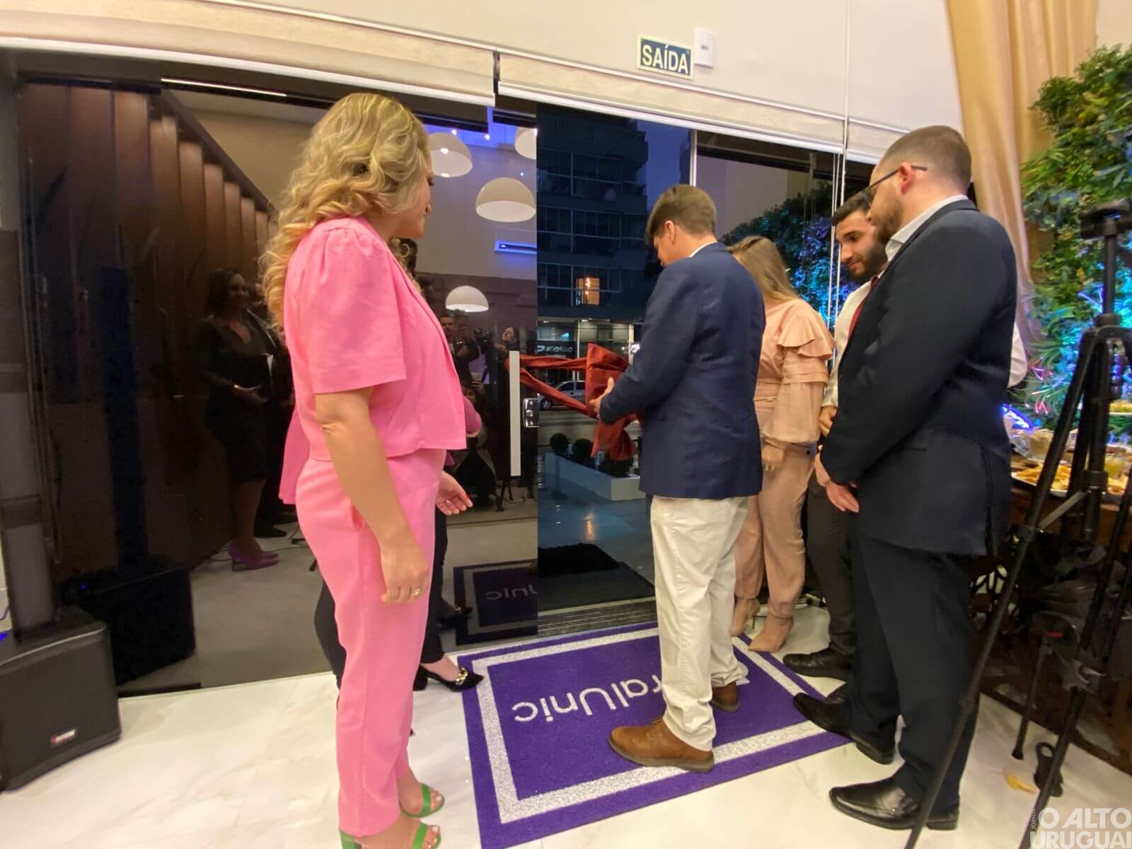 Clínica odontológica OralUnic inaugura em FW