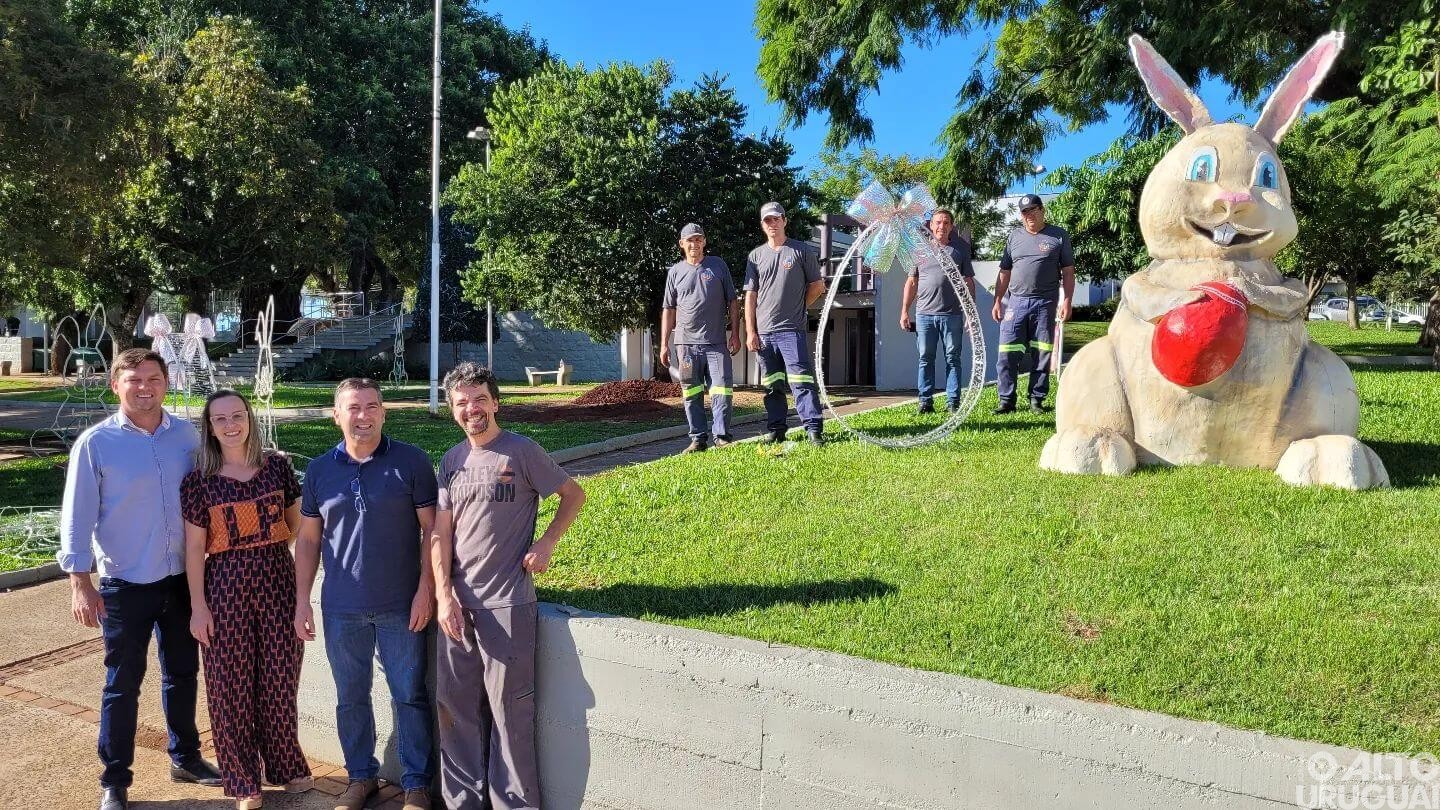 Seberi: decoração de Páscoa começa a ser instalada