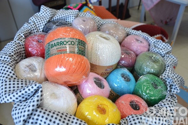 Tricolã promove workshop de tricô e crochê em FW