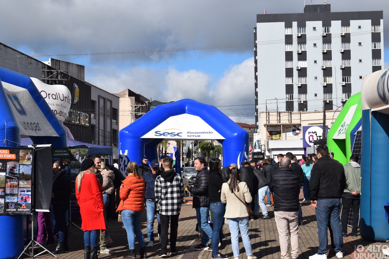 Comércio de FW estará aberto neste sábado à tarde