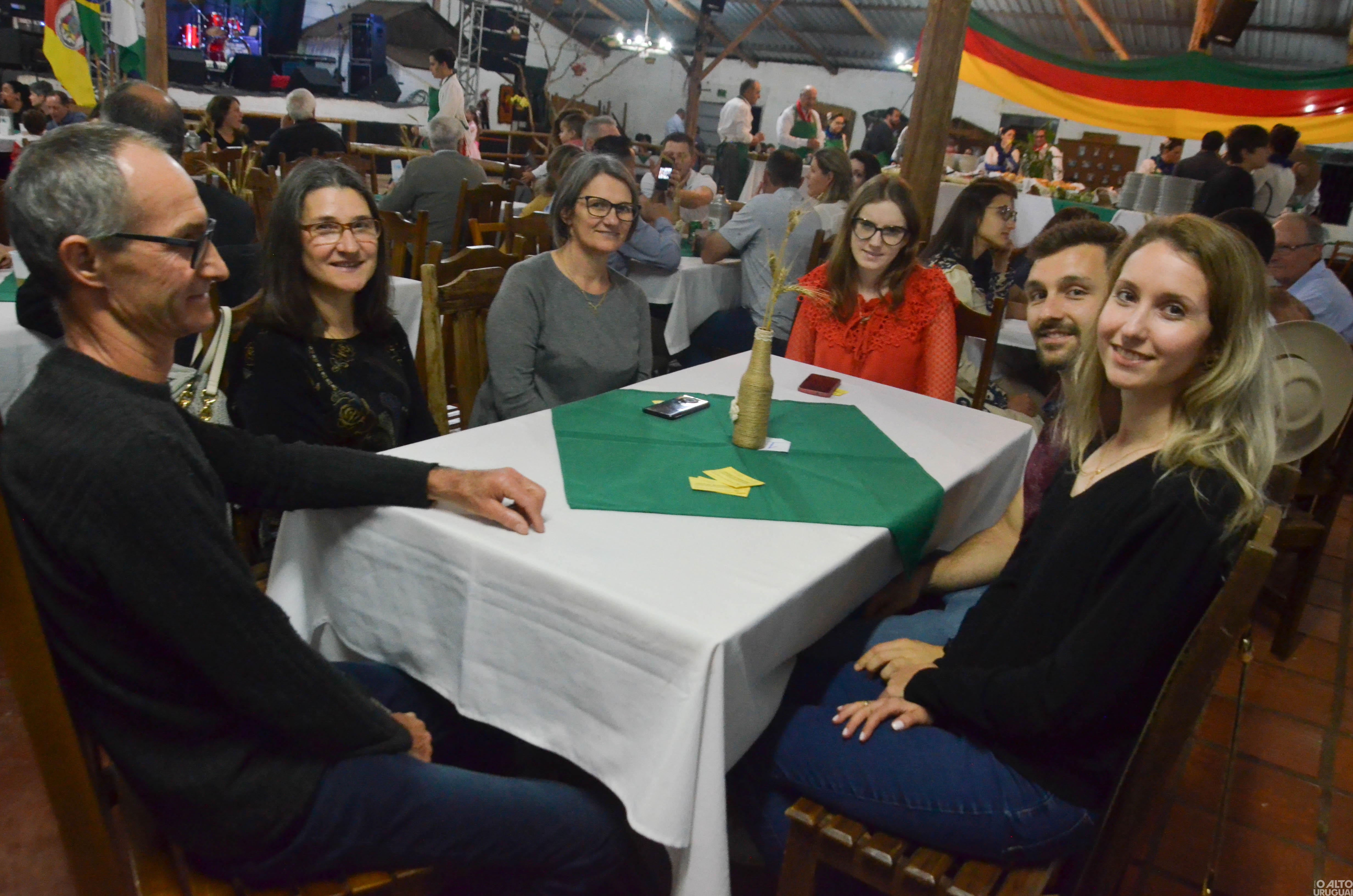 CTG Rodeio da Querência comemora 49 anos com jantar-fandango