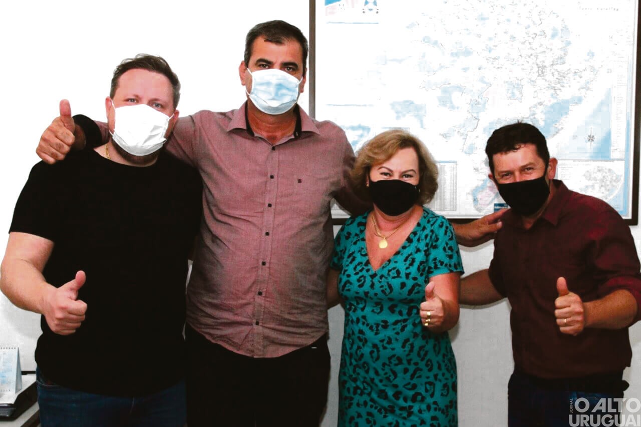 Caiçara: Stefanello assina convênio e busca apoio aos agricultores