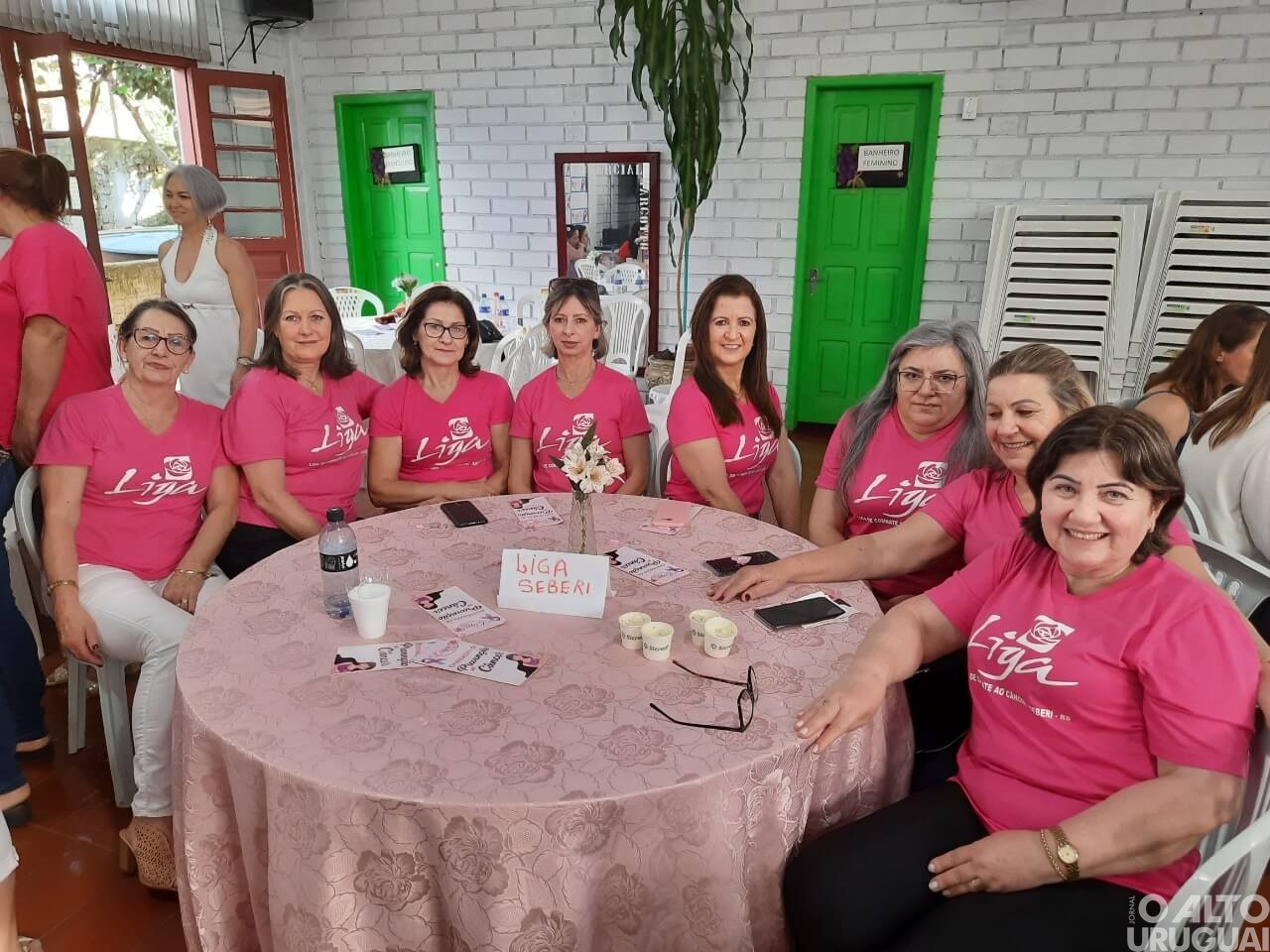 Chá da Liga reúne mulheres em Rodeio Bonito
